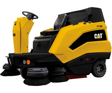 Cat® C70R Ride-On Sweeper